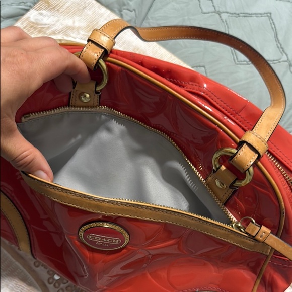 Coach Coral and Tan Shoulder Bag with Gold Hardware - Picture 4 of 5